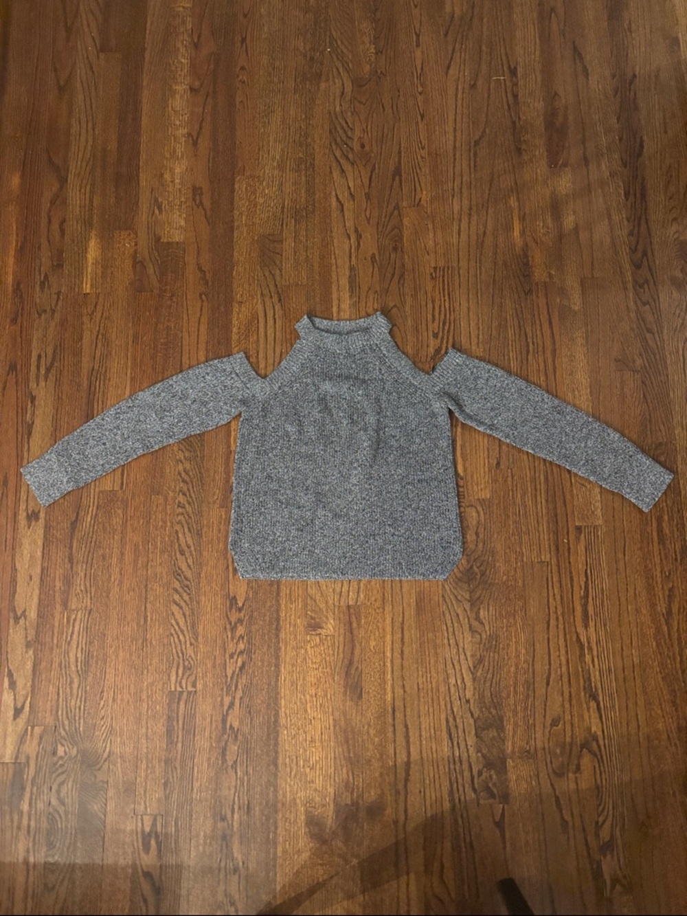 NWT Women’s Rag & Bone Gray Cold Shoulder Knit Sweater Size Large